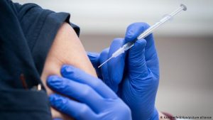 Тромбозы вследствие прививки от COVID: немецкие ученые приблизились к разгадке